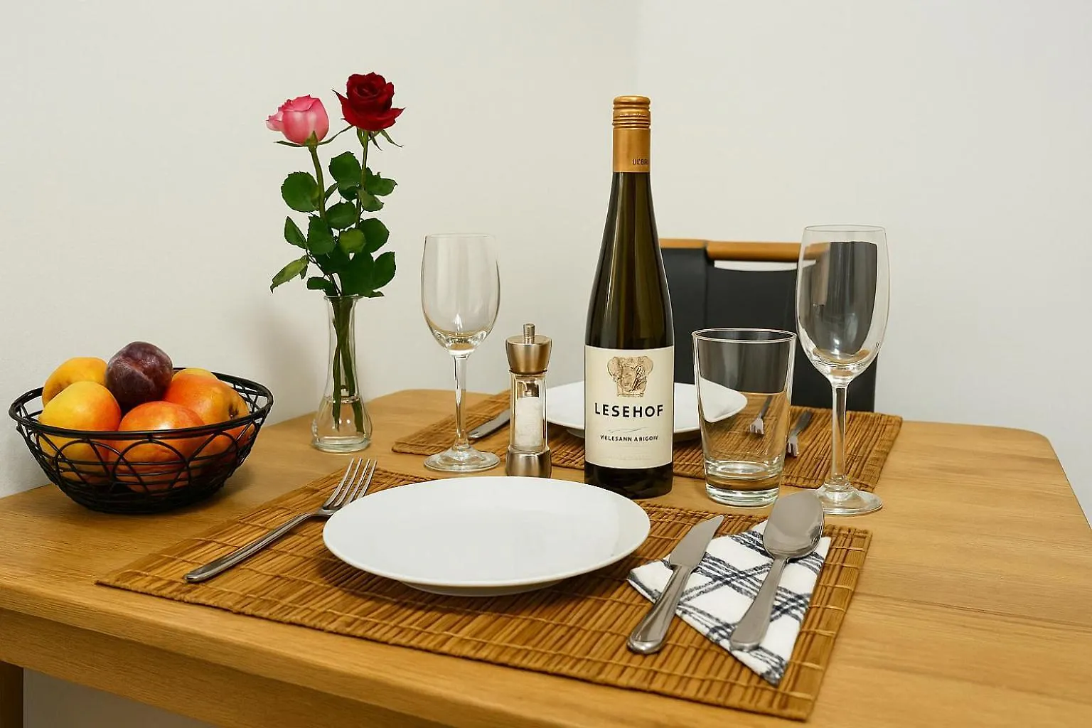 Cozy Central Studio Near Schoenbrunn Stadthalle And Mariahilfer Str Vienna